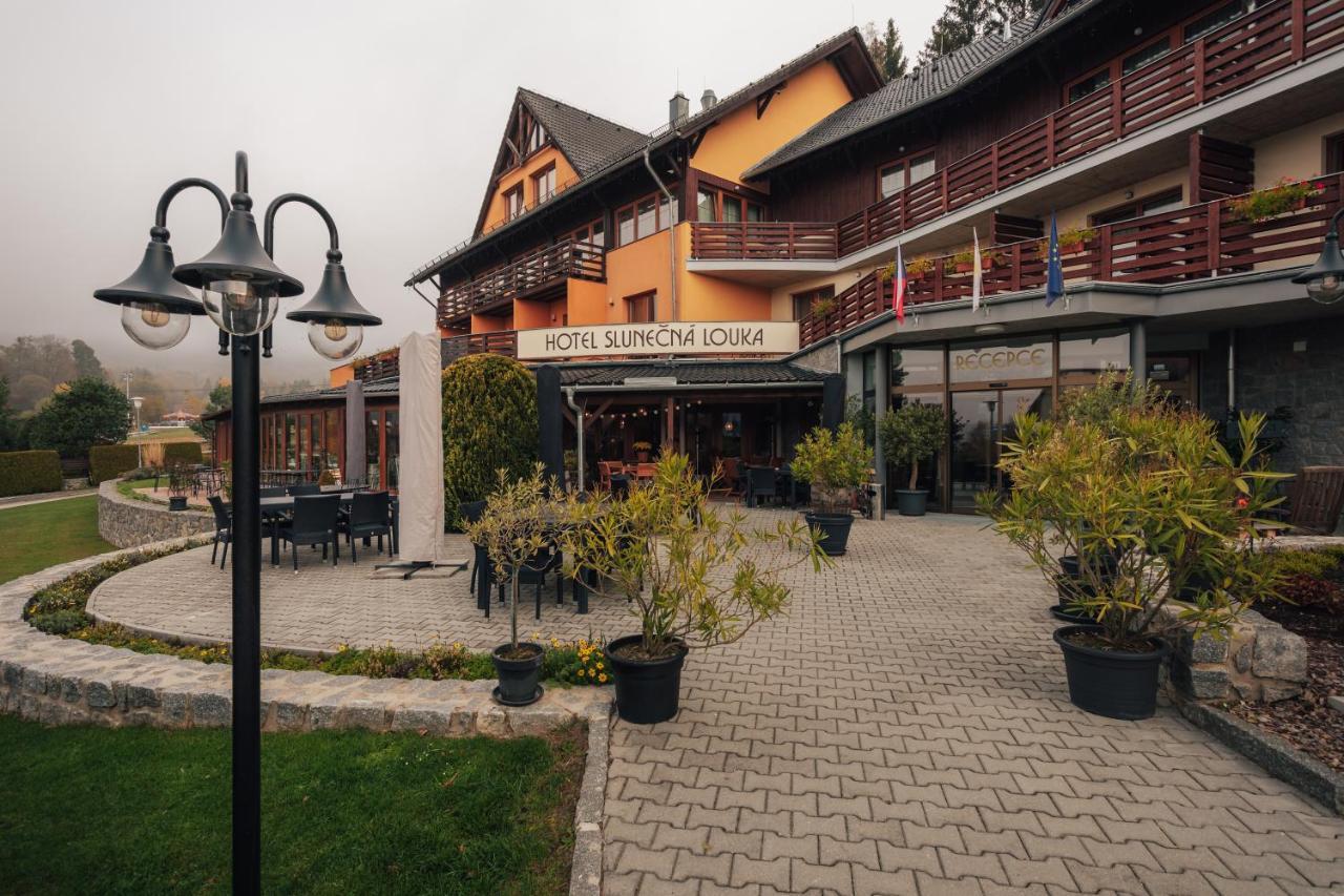 Hotel Slunecna Louka Lipno nad Vltavou Exteriör bild