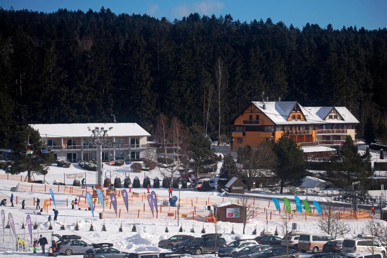 Hotel Slunecna Louka Lipno nad Vltavou Exteriör bild