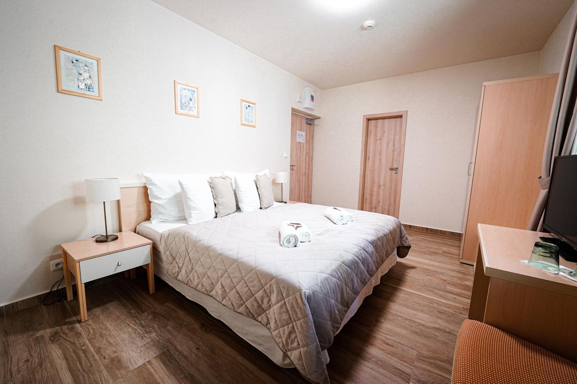 Hotel Slunecna Louka Lipno nad Vltavou Exteriör bild